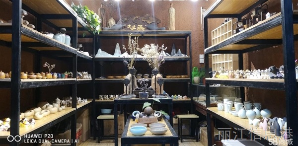 急转，七一街兴文巷陶瓷工艺品店